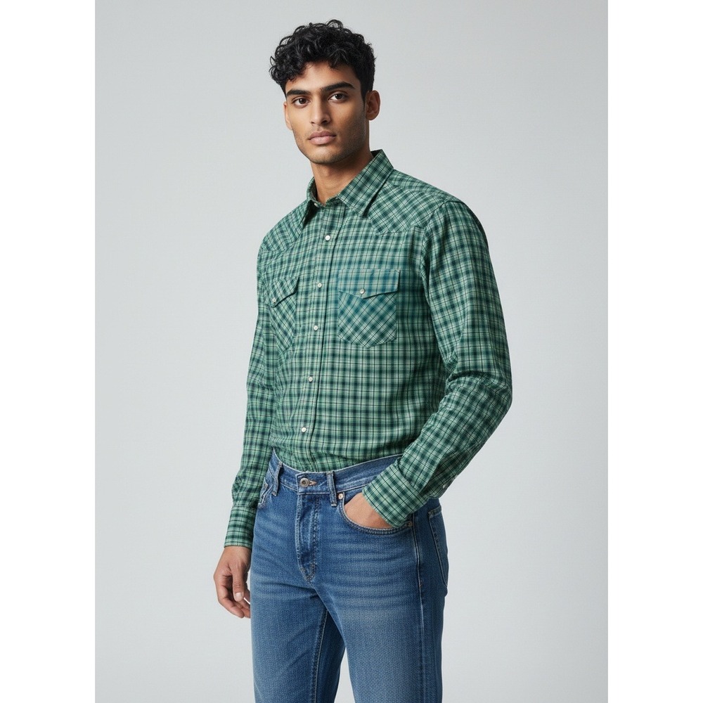 Wrangler Mens M Green Plaid Western Snap Long Sleeve Shirt